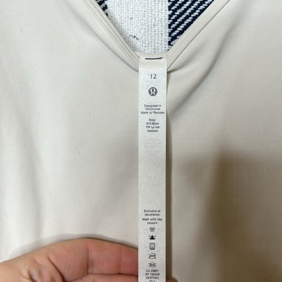 Lululemon Align Long Sleeve Top - Picture 5 of 7